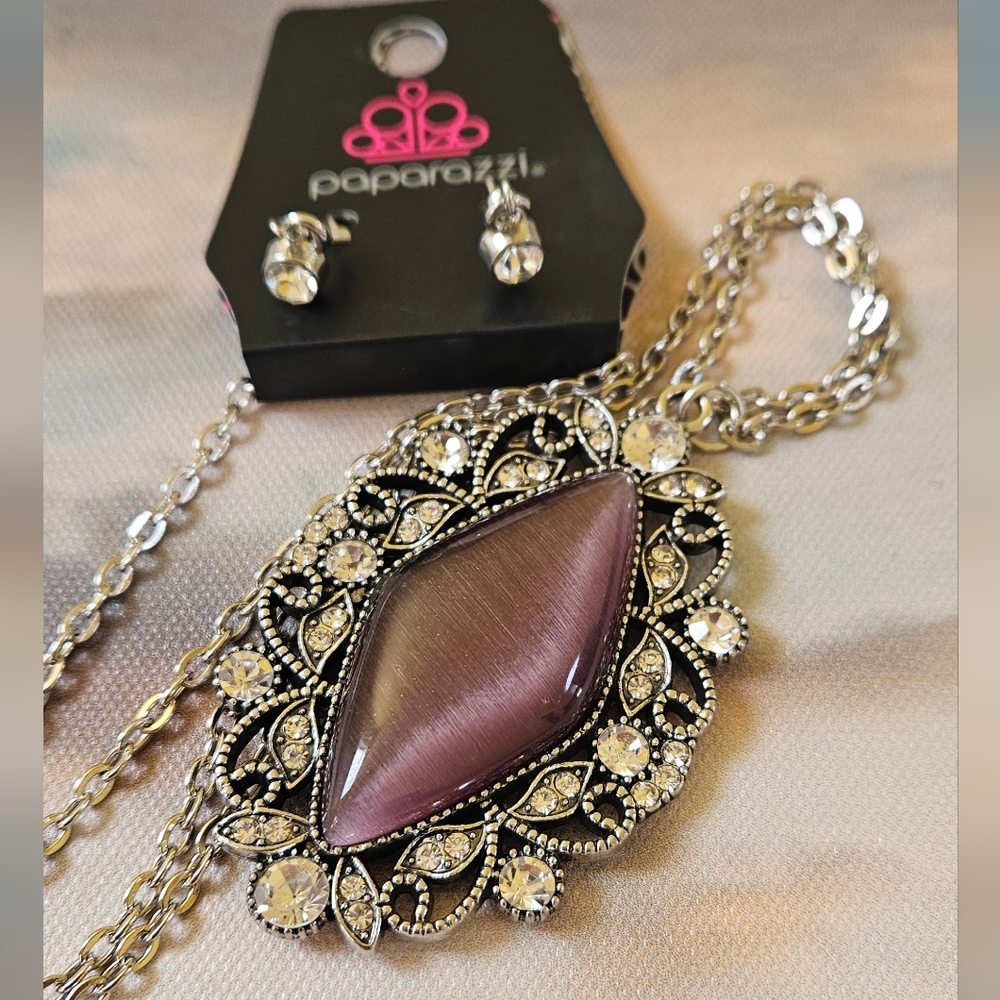 Paparazzi Necklace & Earrings Set NWT